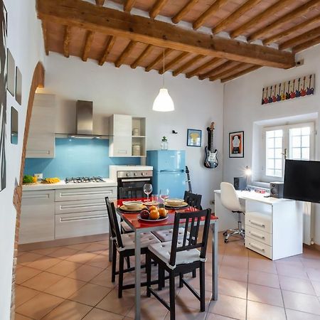 Cisanello Rock Apartment With Patio And Barbecue Пиза Екстериор снимка